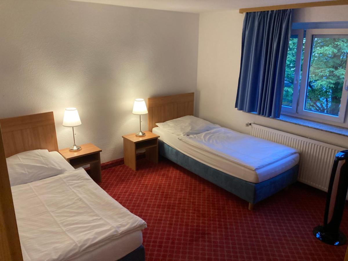 Hotel Schillerplatz Öhringen Eksteriør billede